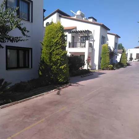 Cozy And Luxury In Amazing Facility Apartman